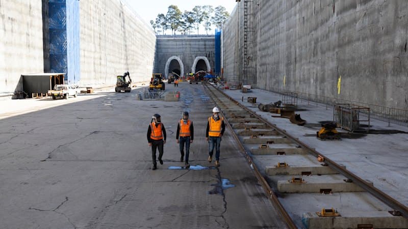 Sydney Metro West's Giant Hole: A Stadium Solution