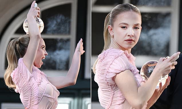 Sydney Sweeney Shines in Pink for Kerastase