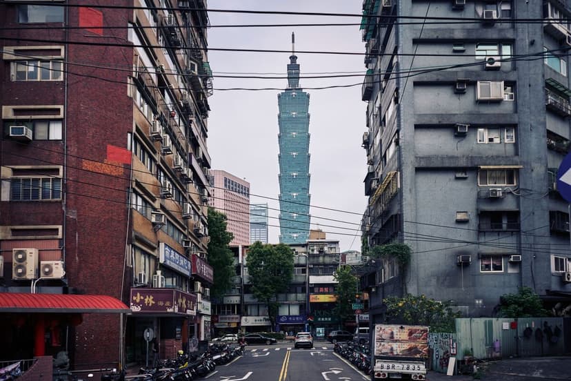 Hedge Funds' Taiwan Bond Trade Unraveled by New Rules