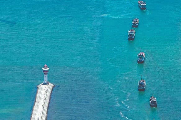 Hainan's Tanmen: New Ways to Live from the Sea