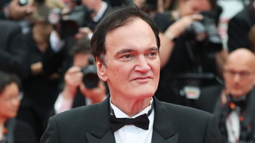 Tarantino's Final Film Script Done, Play Takes Center Stage