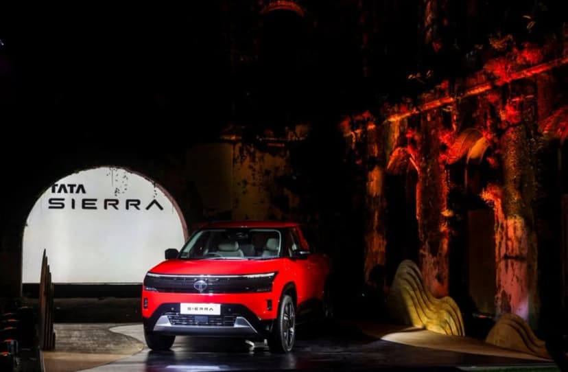 Tata Motors Eyes Doubled Revenue on EV and Gas Push