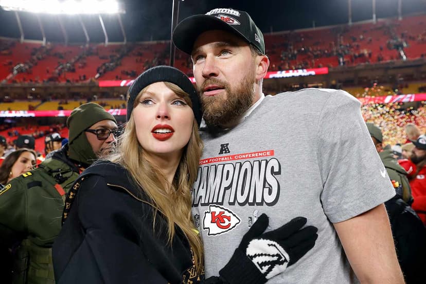 Taylor Swift Cheers Kelce's Touchdown in Style
