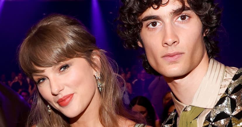 Swift Praises Sombr's Intense Songwriting