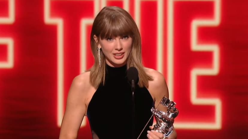 Taylor Swift Honors Dolly Parton with VMA Video of the Year