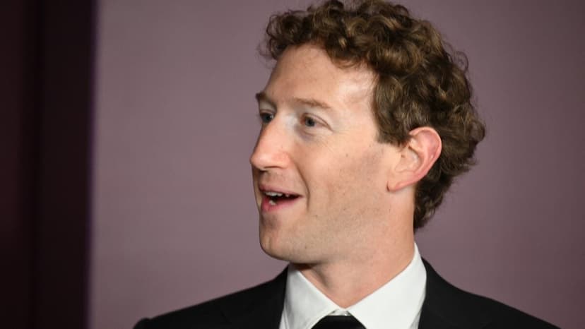 Tech Giants Slash Jobs Amidst AI Gold Rush