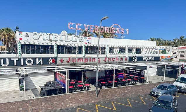 UK Tourist Fights for Life After Phone Thief Stabbing in Tenerife