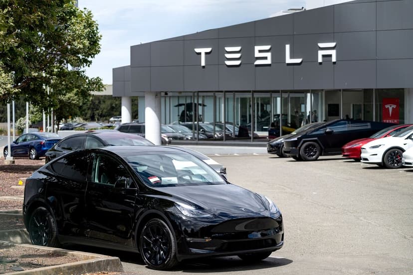 Tesla Beats Estimates Amidst AI and Robot Ventures