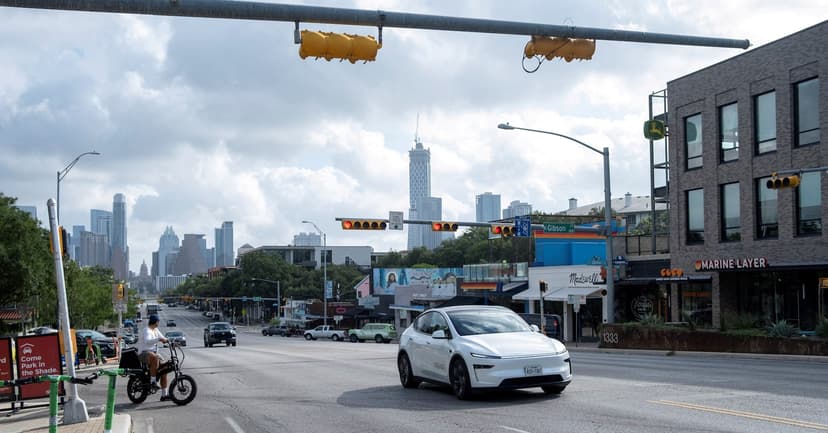 Tesla Robotaxis Now Unsupervised in Austin