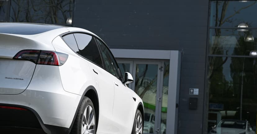 Tesla Sales Plummet in Germany Amid EV Shift