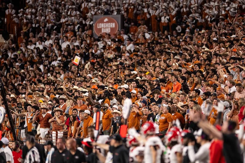 Texas Fined $250,000 by SEC After Fans Throw Trash During Loss to Georgia