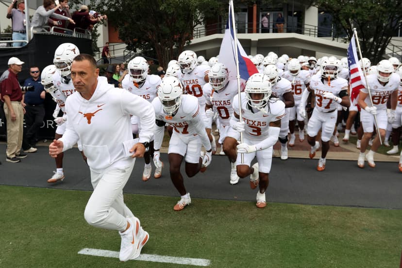 Texas Lands 5-Star WR Recruit Easton Royal