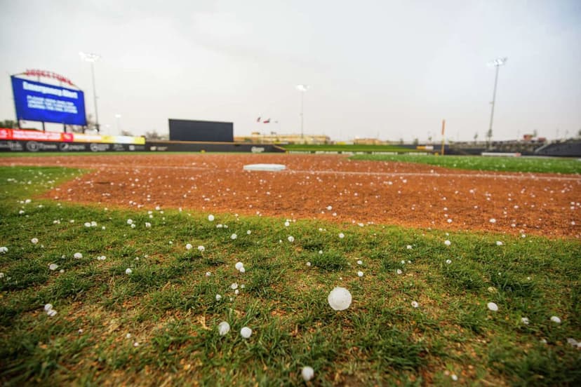 Texas Panhandle Braces for Hail, 60 MPH Winds