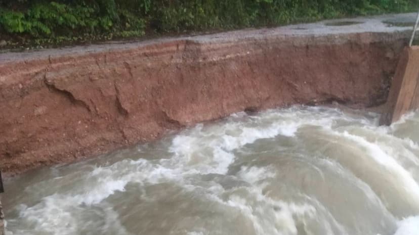 Thailand Reservoir Breach Risk Sparks Evacuation