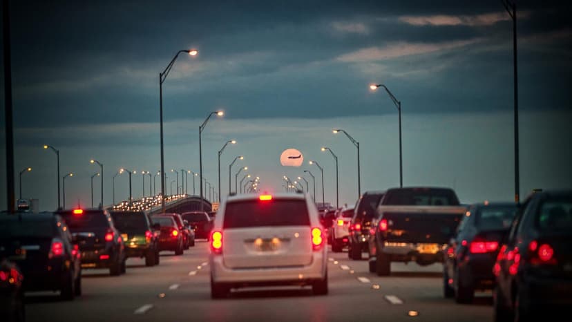 Thanksgiving Travel Alert: Avoid These Peak Traffic Times