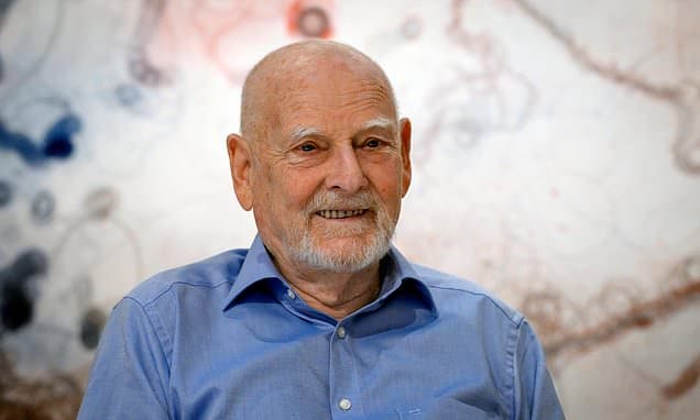 Oscar-Winning Designer Theodor Pistek Dies at 93