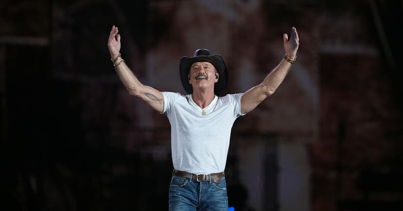 Country Legends Fill Target Field with Timeless Tunes