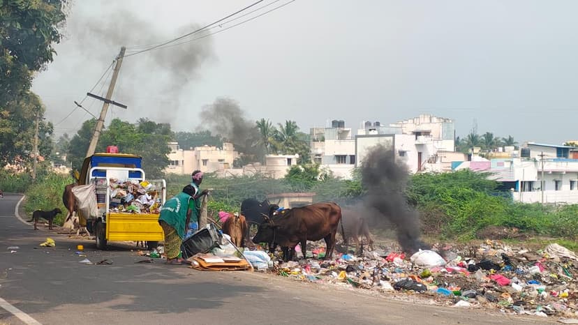 Uyyakondan River Choked by Unchecked Waste Dumping