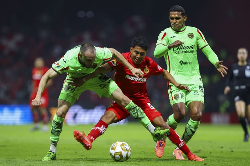 Toluca vs Monterrey: Liga MX Semifinal Showdown!