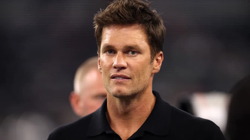 Brady Defends Maye Amidst Patriots QB Panic