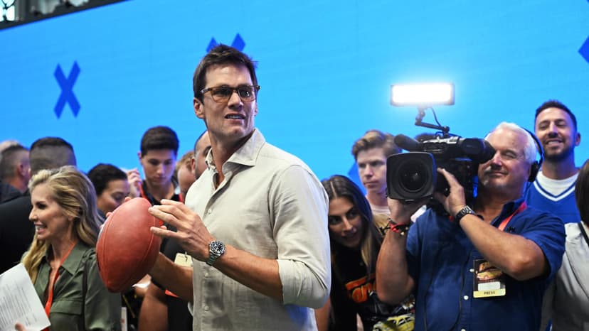 Tom Brady Ditches Strict Diet for Sweet Endorsements