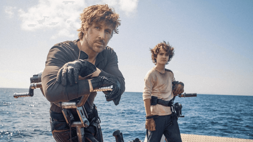 Tom Cruise Lands on Star Wars Set via Helicopter!