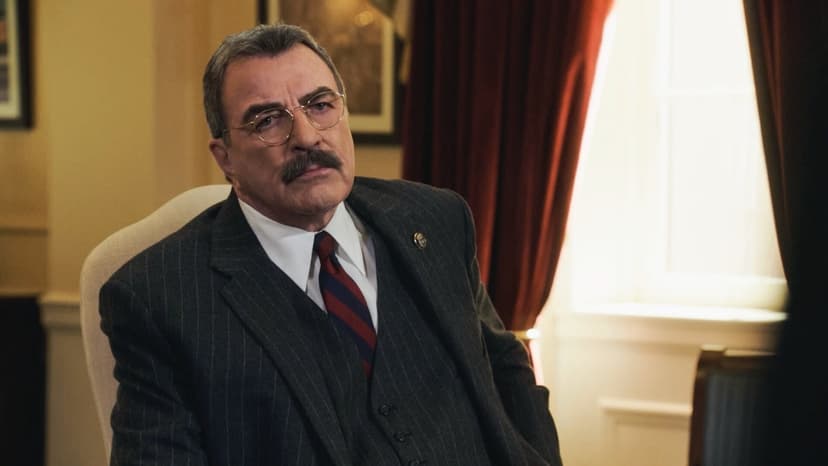Selleck: "Blue Bloods" Cast Took Pay Cuts to Stay On