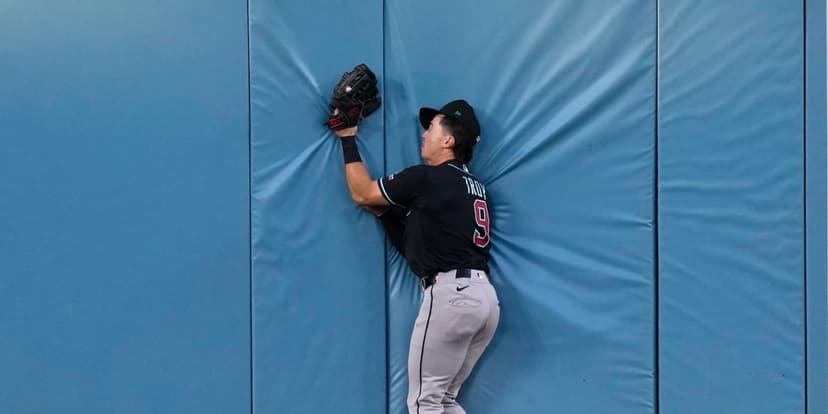 Diamondbacks Lose Outfielder Tommy Troy to IL