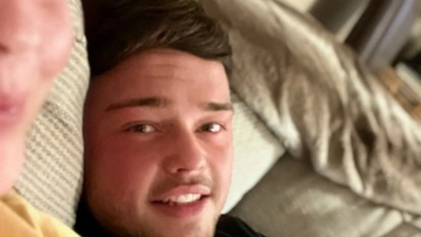 Horror Smash Claims Three Best Friends; Fourth Critically Injured