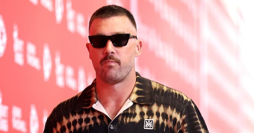 Travis Kelce Flaunts New Wedding Band at Arrowhead
