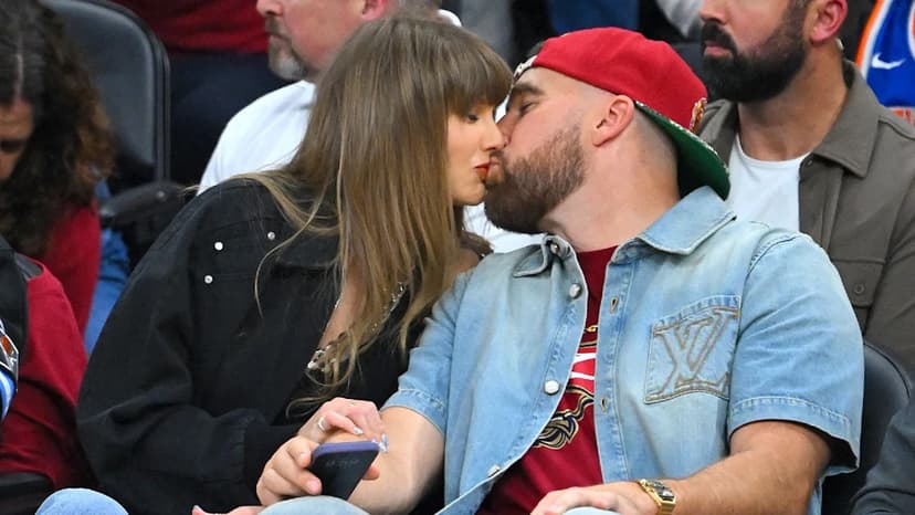 Kelce's Wedding Band: A Glimpse of Gold
