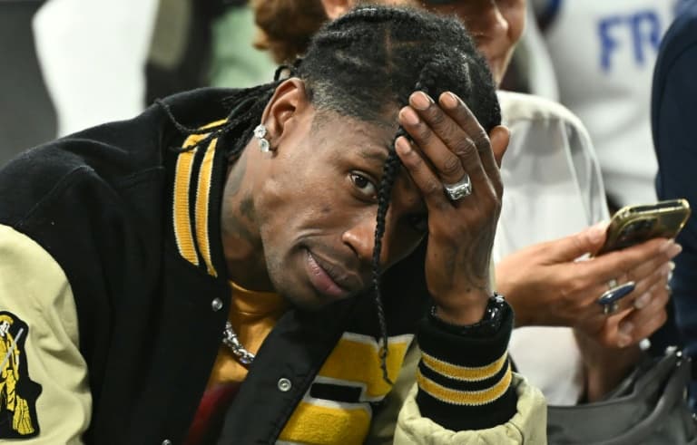 Fans Boo Travis Scott: 20-Minute Set Sparks Outrage