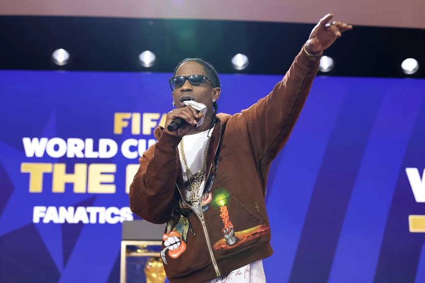 Travis Scott on Messi Photo: 'Locked In!'