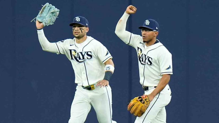 Rays Outfielder Snares Ball Off Stadium Roof