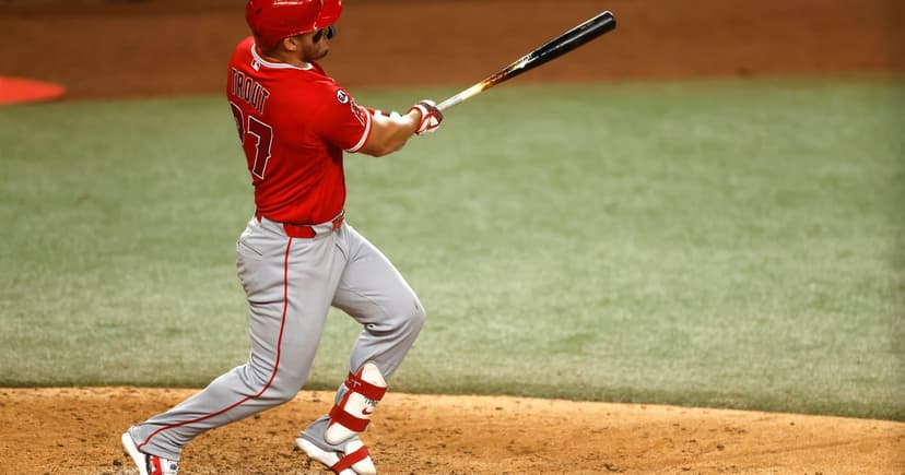 Trout Homers in Return, Angels Crush Rangers 13-1