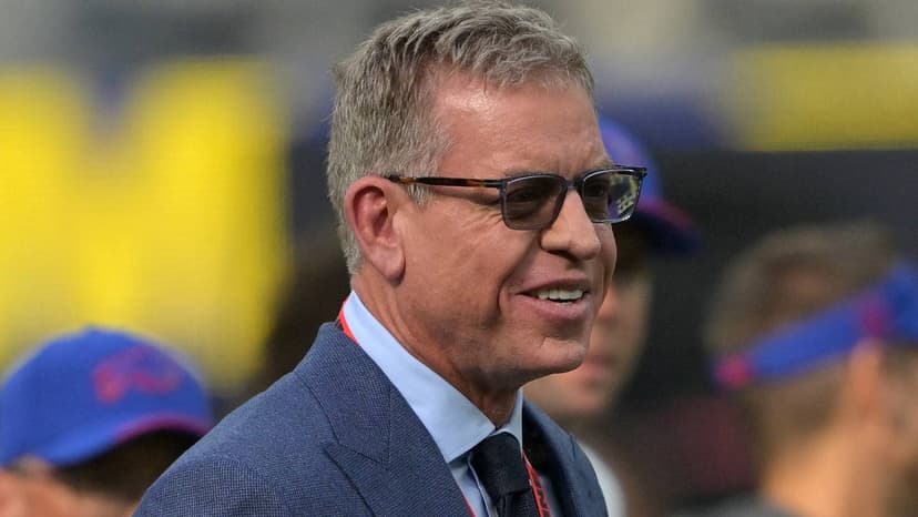 Aikman Open to Cowboys Front Office Return