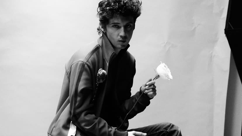 Troye Sivan's New Album Features Charli XCX Surprise