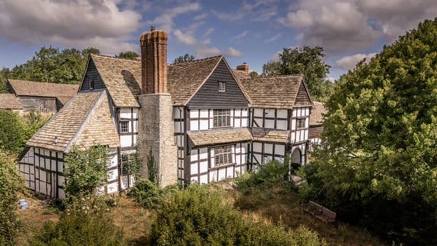 Tudor Homes: Step Back Into 16th-Century Living