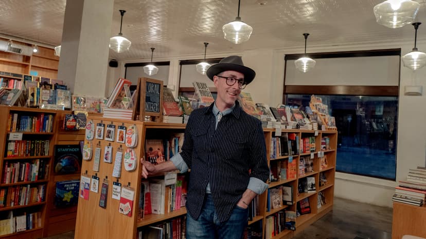 Tulsa's Literary King Moves to Seattle