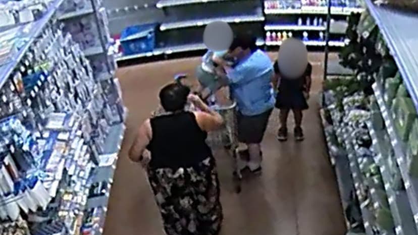 Man Arrested for Kidnapping Child from Walmart Cart