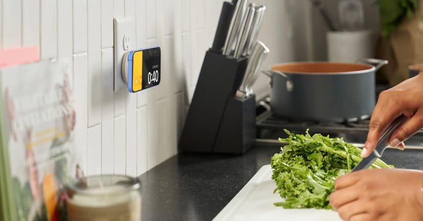 Outlet Transforms Into MagSafe Charger