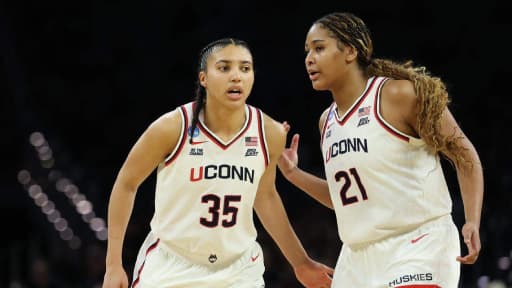 UConn's 38-0 Streak on the Line vs. Gamecocks