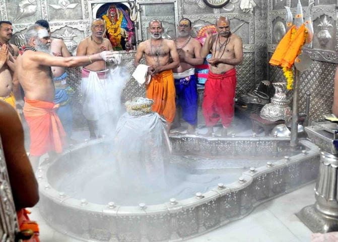 Divine Ashes: Witness Ujjain's Sacred Bhasma Aarti