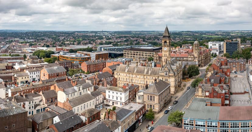 UK Businesses Tumble Into Administration Amidst Cost Woes