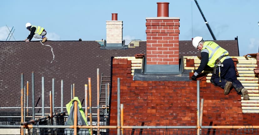 Longest UK Construction Slump Continues Despite Brightening Outlook