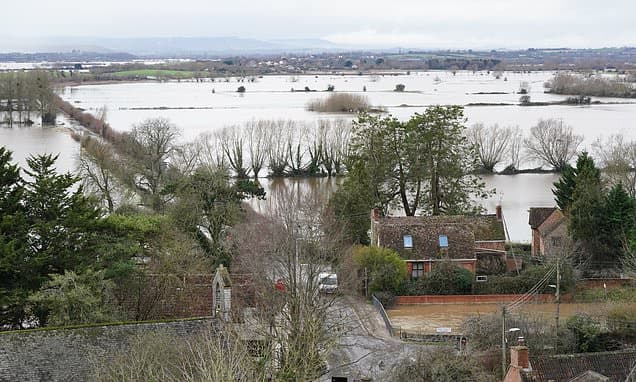 UK Braces for Flooding as Yellow Rain Alert Issued