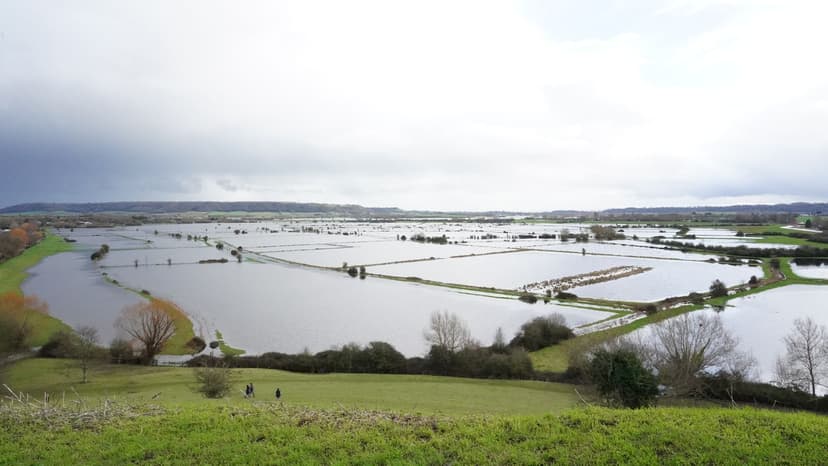 UK Braces for More Flooding and Possible Cold Snap