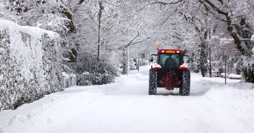 Arctic Blast Brings Snow to UK Lowlands