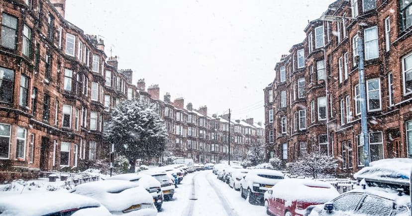 Snowfall warnings issued for parts of UK