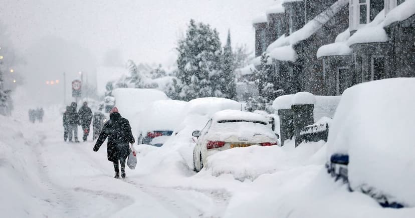 UK Braces for 12 Inches of Snow!